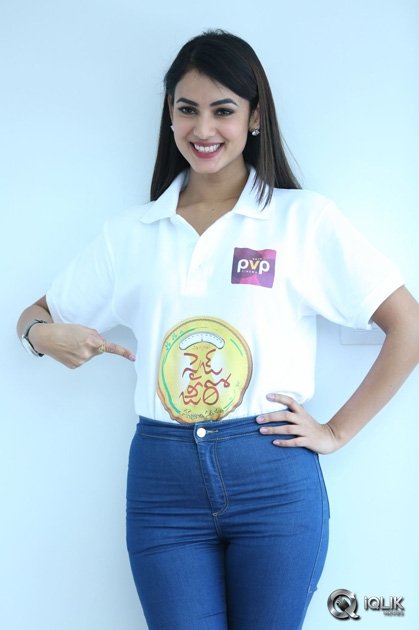 Sonal-Chauhan-Interview-About-Size-Zero